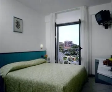 Hotel Smeraldo Lido di Camaiore 3*,